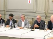 Baja de retenciones: la Bolsa recibió al equipo económico de Nación Baja de retenciones: la Bolsa recibió al equipo económico de Nación